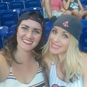 Meet your Posher, Savannah